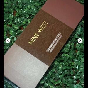 Nine West Eyeshadow Palette - 24 colors